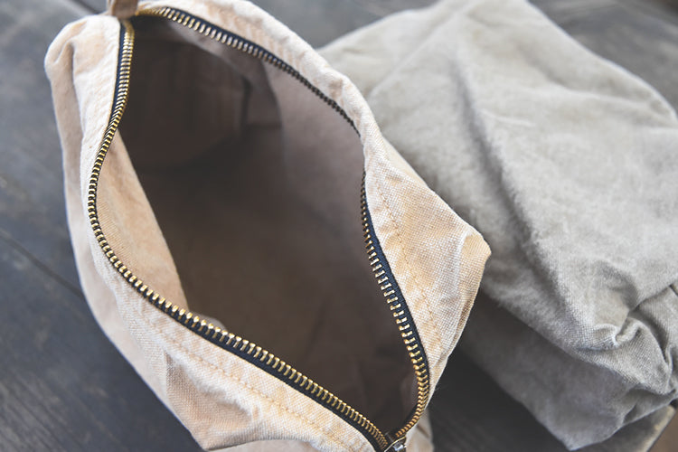 Canvascafe 珈琲染め ボックスポーチ – Santome Konjaku Mura