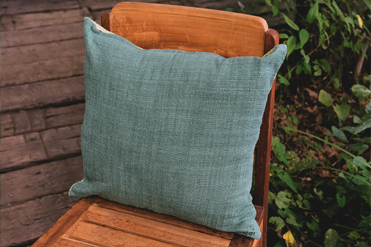 
                  
                    Load image into Gallery viewer, Coi 手紡ぎコットンのクッションカバー
                  
                